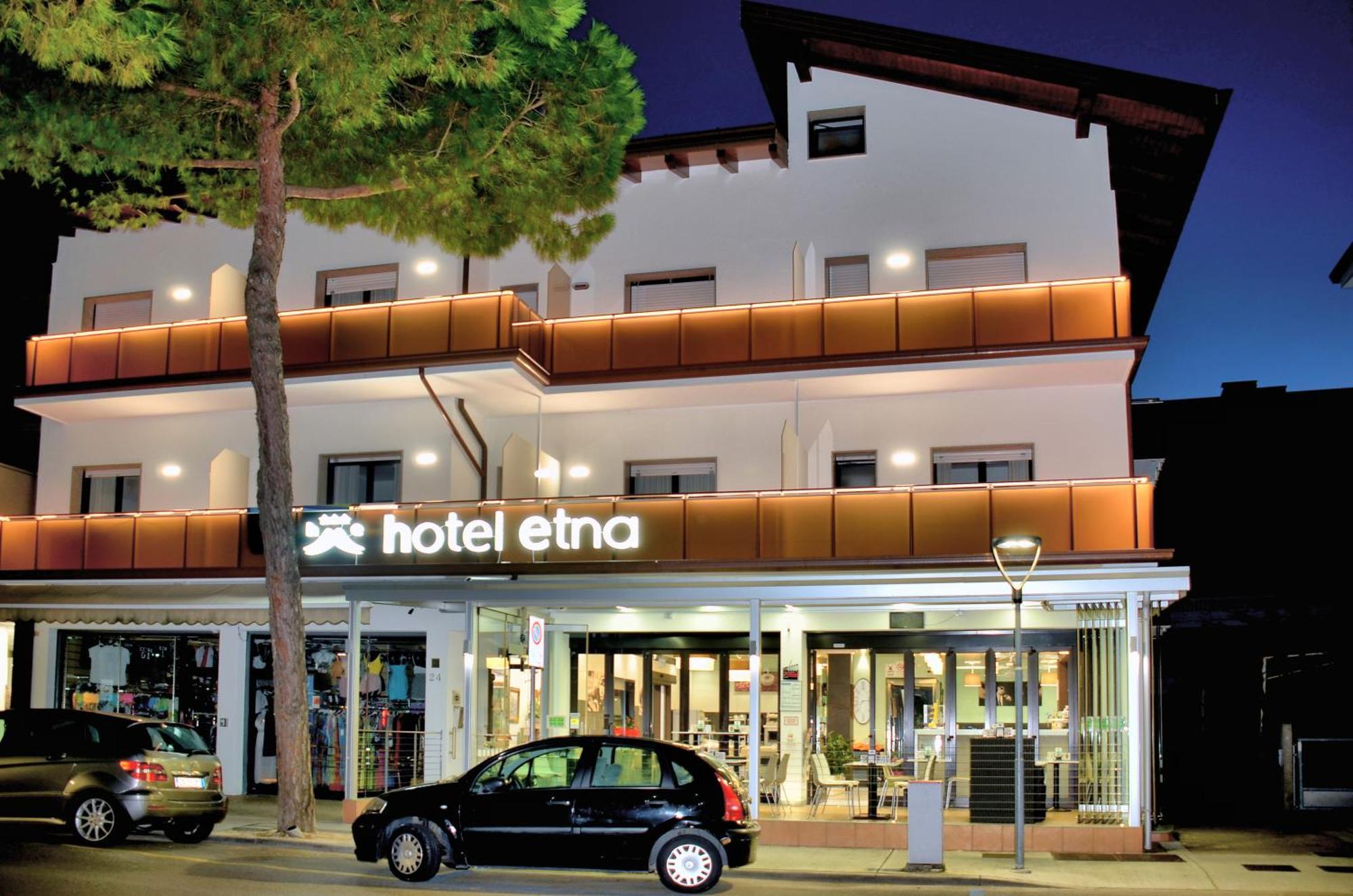 Hotel Etna Ліньяно-Сабб'ядоро Екстер'єр фото